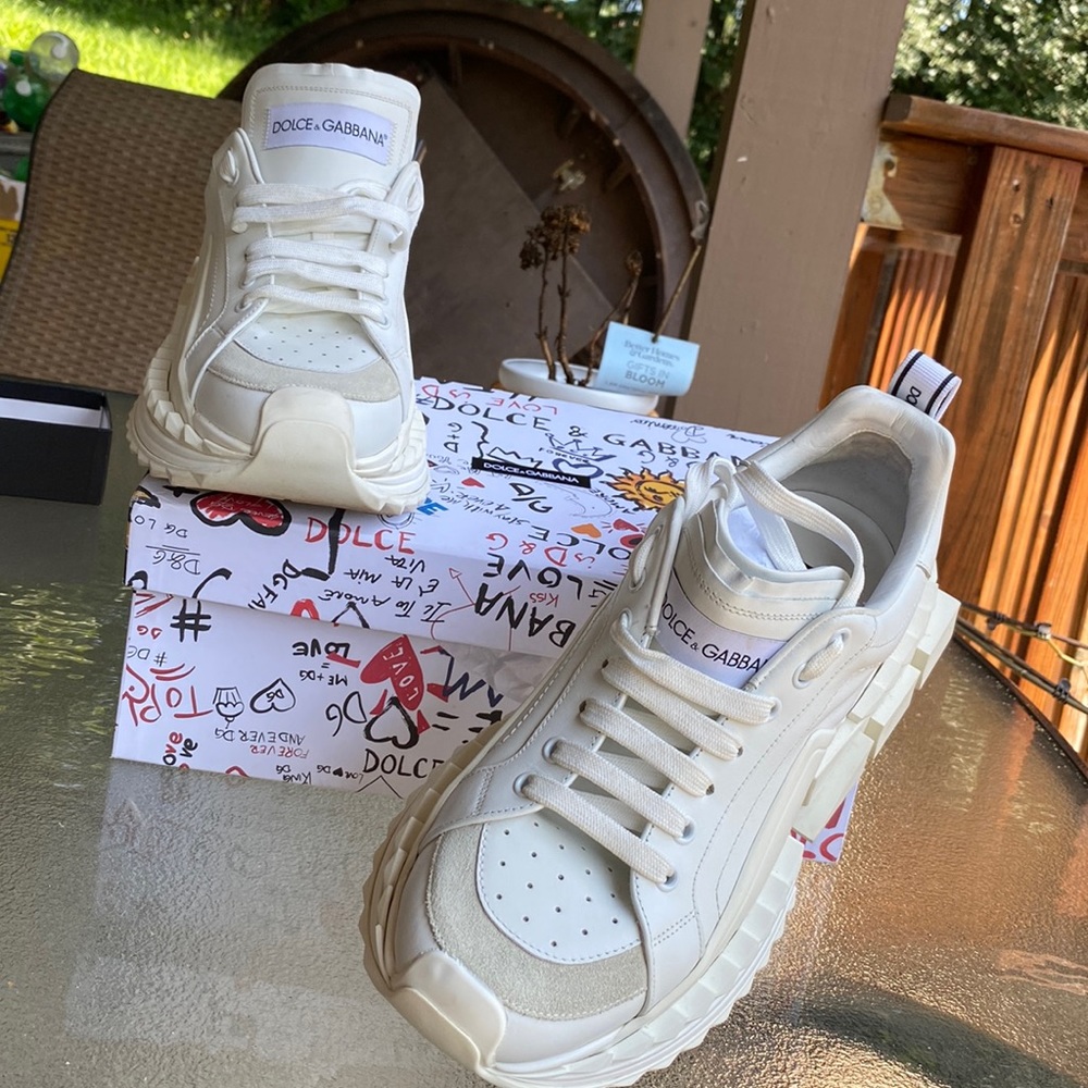 Authentic Dolce & Gabbana Sneakers Size 8